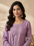 Inaayalina Lavender Premium Silk Hand-Work Kurta Set