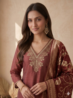 Inaayalina Maroon Shimmer Kurta Set with Banarasi Dupatta