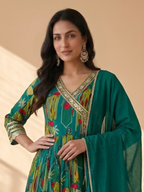 Inaayalina Green Printed Muslin Anarkali Set with Gotta Patti Work