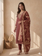 Inaayalina Maroon Shimmer Kurta Set with Banarasi Dupatta