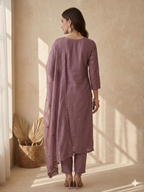 Inaayalina Mauve Roman Silk Kurta Set with Intricate Beads Work